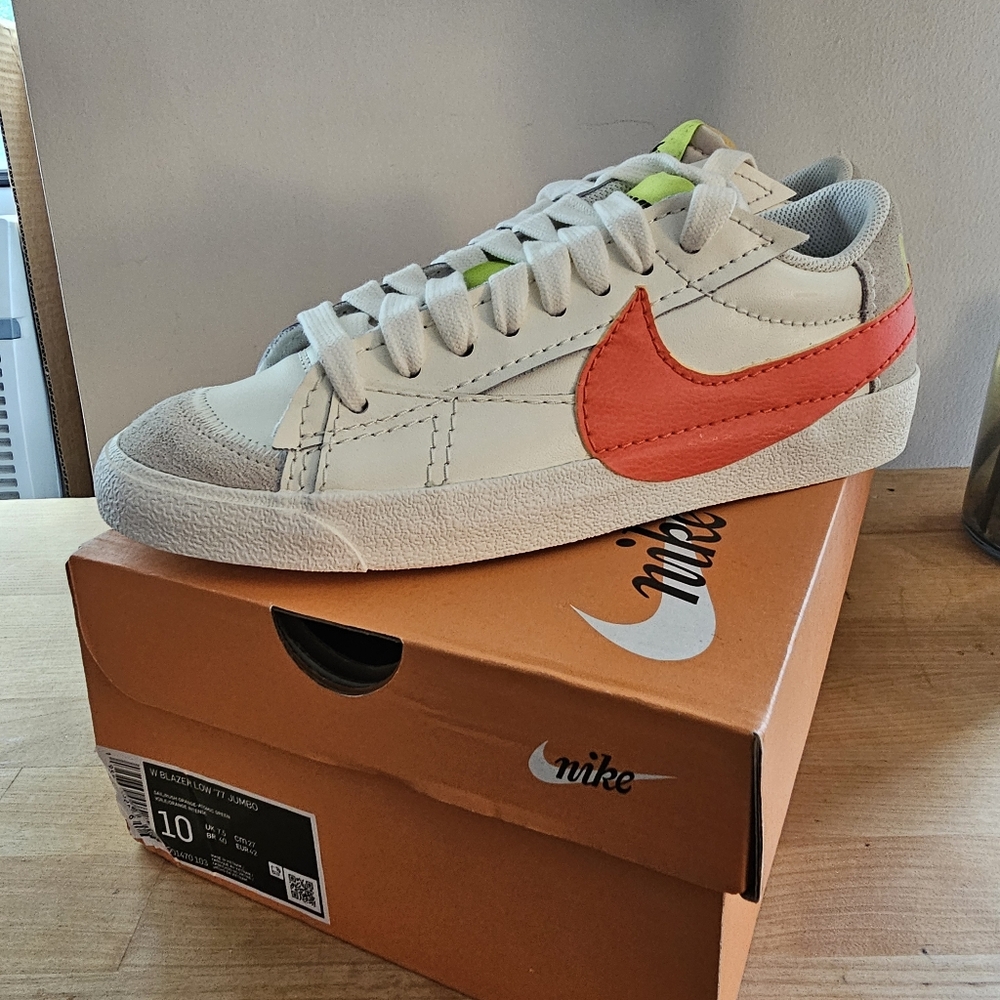 Nike Kids' White and Red Sneakers